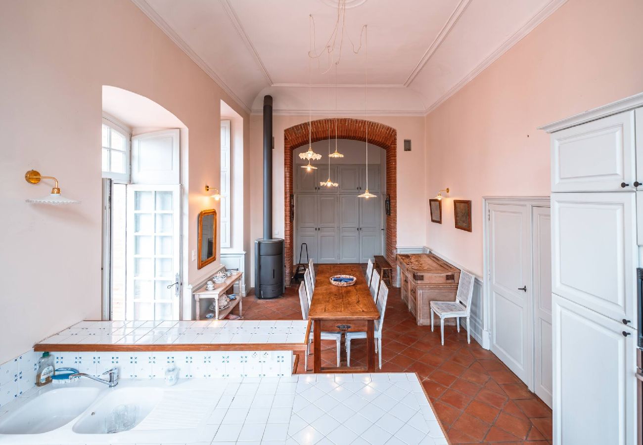 View of Château de Beaudesert, holiday home with private pool