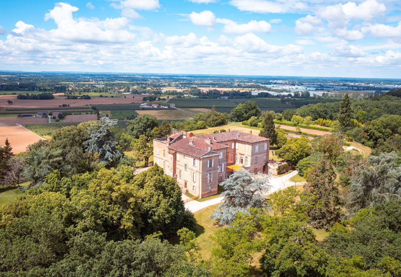 View of Château de Beaudesert, holiday home with private pool