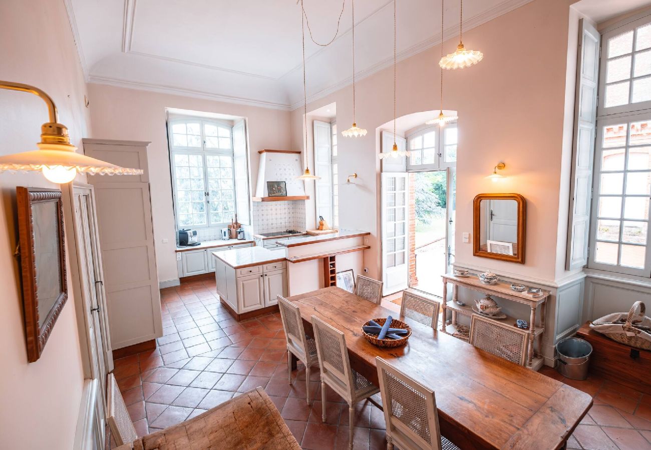 View of Château de Beaudesert, holiday home with private pool