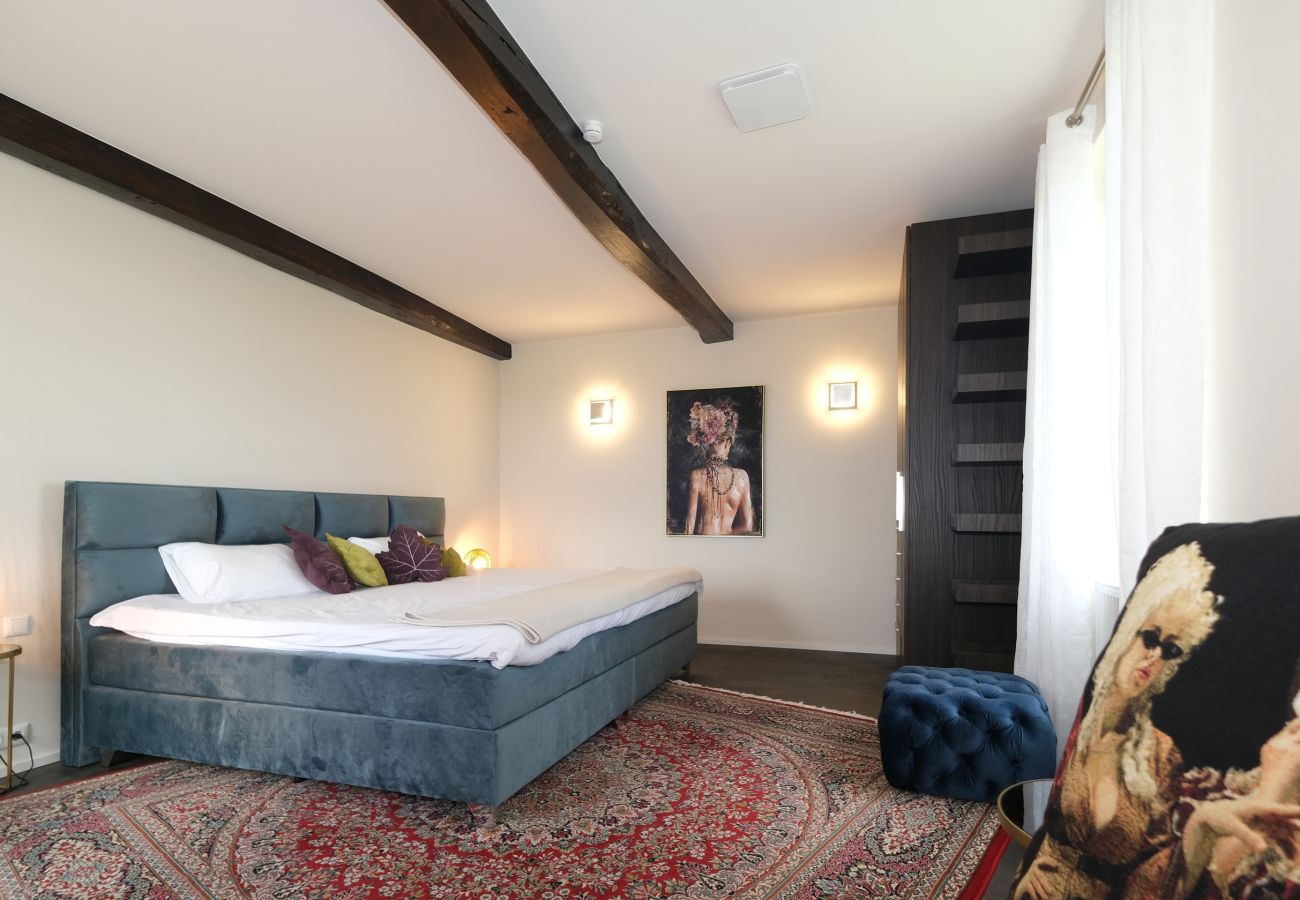 Villa in Frausseilles - Villa Thun